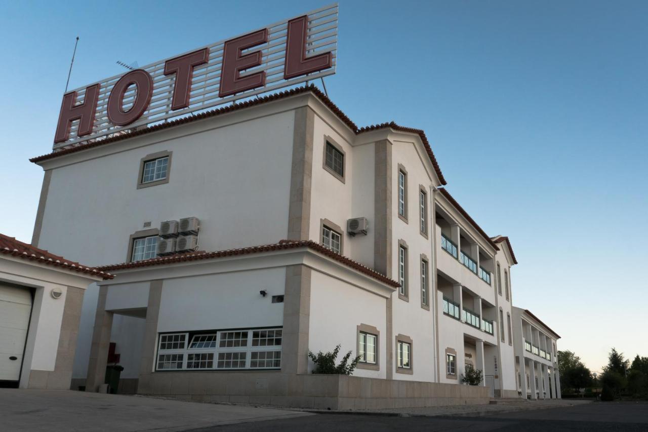 Hotel Estrela Da Idanha Bagian luar foto